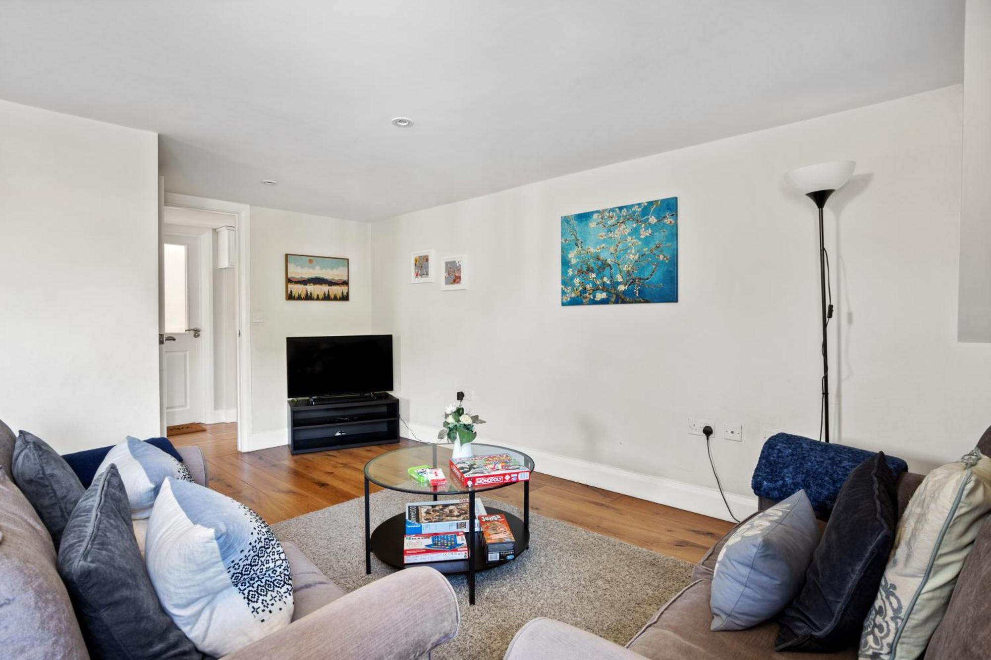 Cosy & Central Brockenhurst Flat, 2Br Buitenkant foto