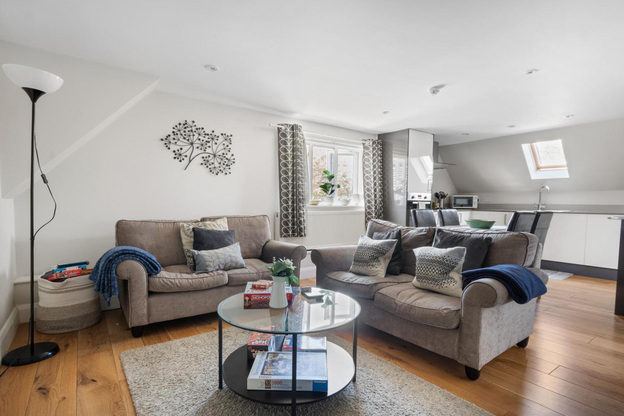 Cosy & Central Brockenhurst Flat, 2Br Buitenkant foto